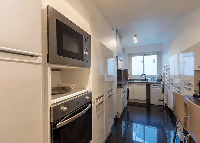 Prestigious Apartment - Arc De Triomphe